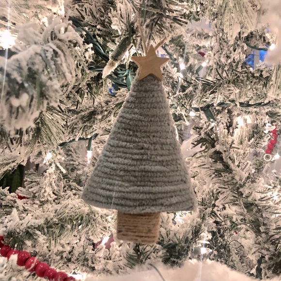 Handmade Yarn Wrapped Christmas Tree Ornaments - Picture 14 of 15